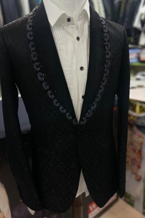 Customize Suit Four