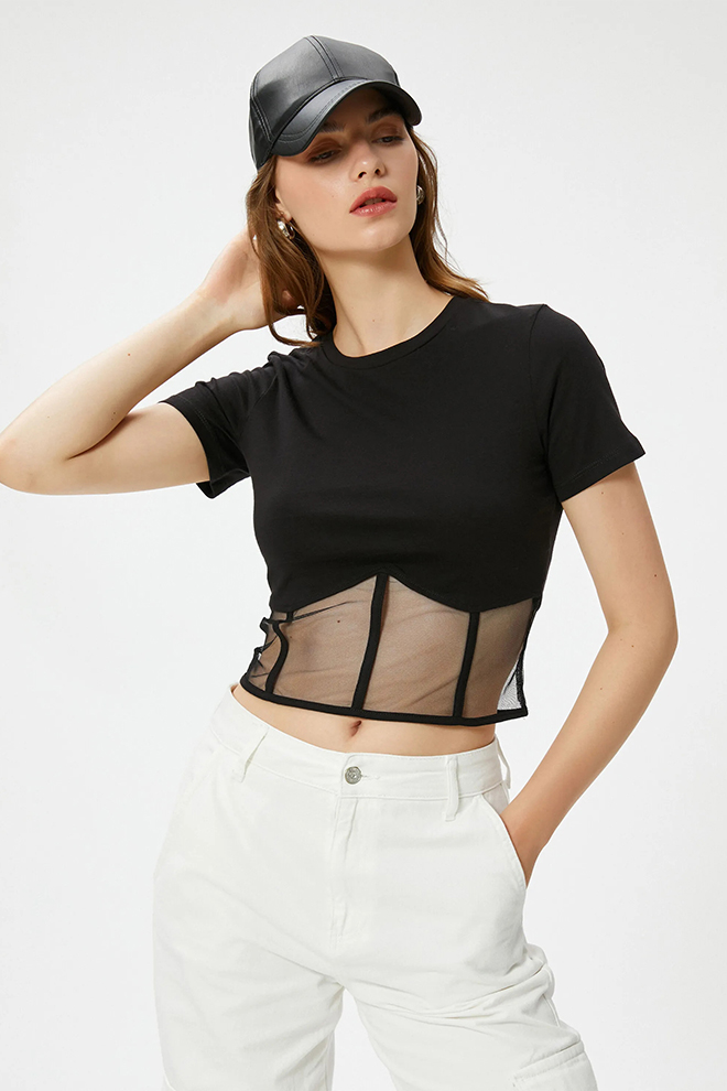 Corset-crop-top-and-tulle-1c