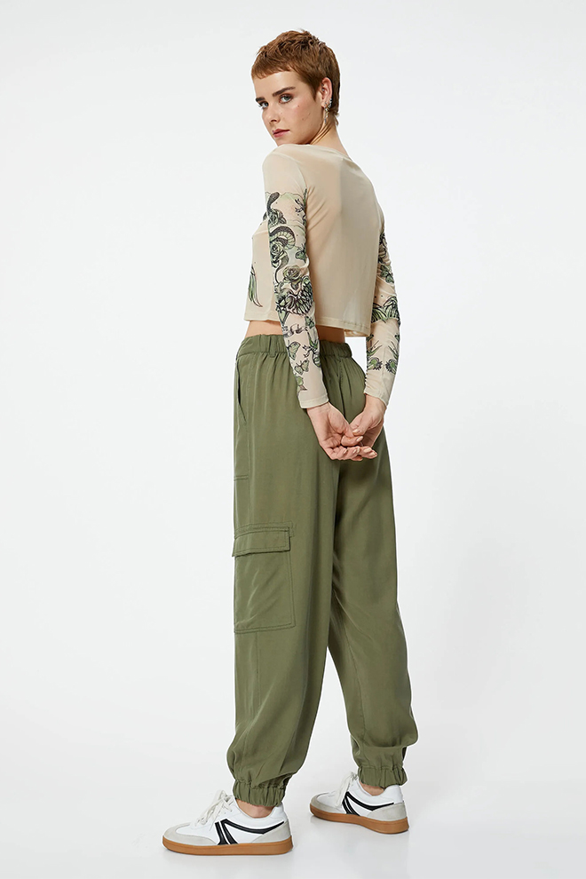 Jogger-Pants-With-Pockets-2b