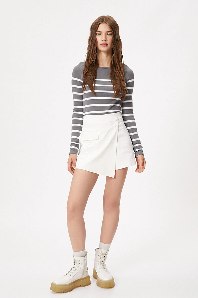 Long-sleeve-round-neck-t-shirt-1d